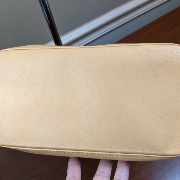 Auth Louis Vuitton Lockit Vertical PM Monogram - Picture 6 of 11